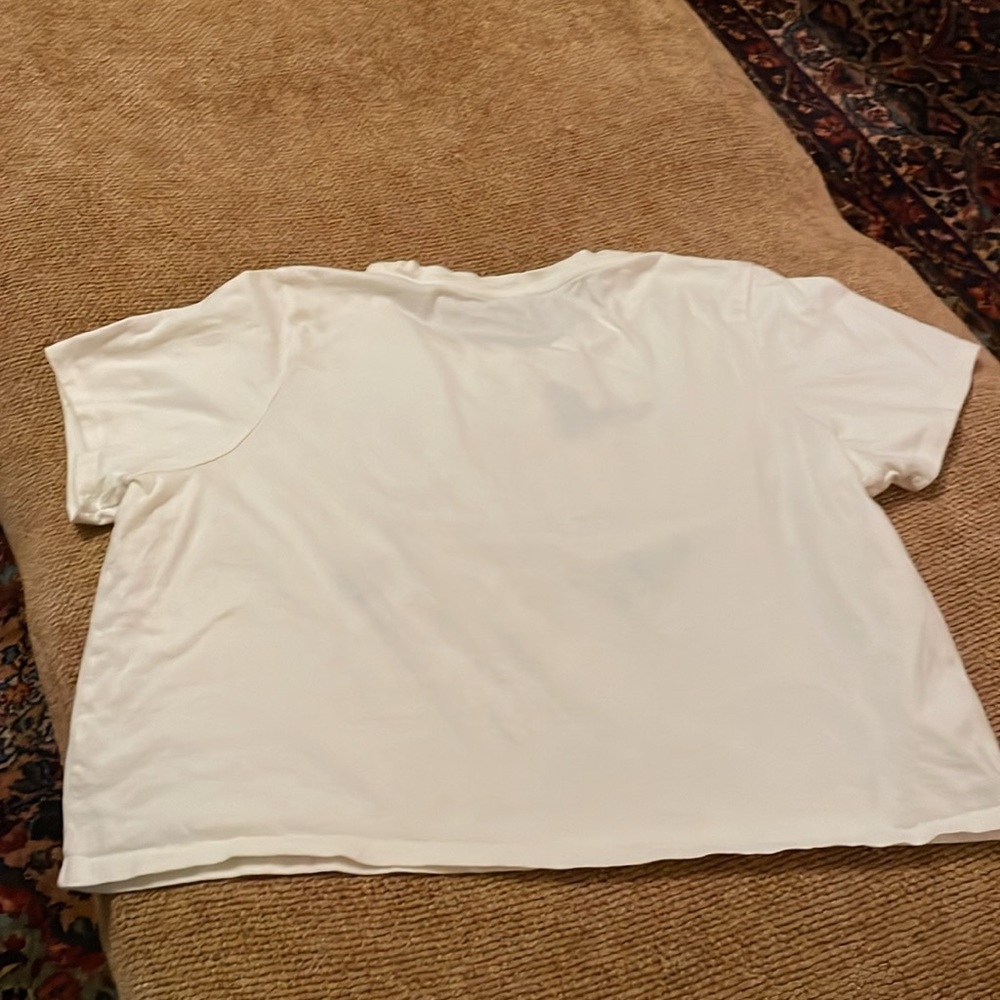 Strange Magic tee. Adorable. 3 butterflies are embroidered. Whimsical! - Picture 5 of 5